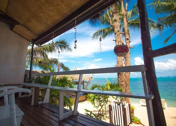 By Beach Resort Ko Samui