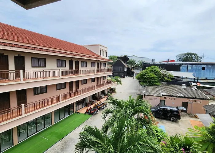 Panupong Hotel Strand von Chaweng