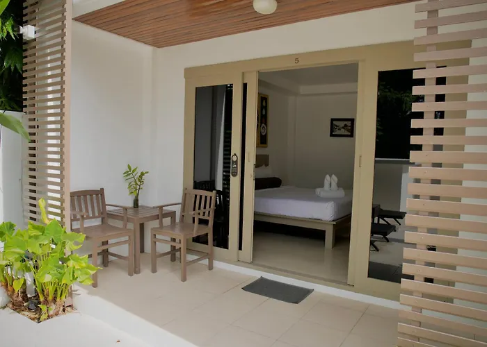 Ampha Place Hotel Mae Nam