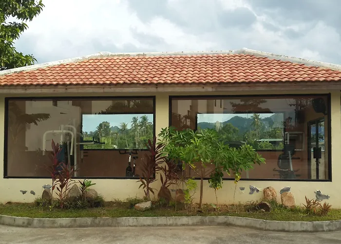 Chaweng Lakeview Condotel Ko Samui